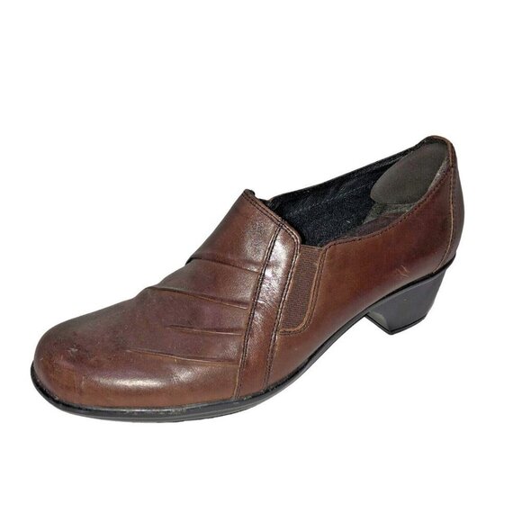 Clarks Womens Size 8 M Brown Leather Slip On Low Heeled Booties Shoes Loafers - Picture 1 of 10